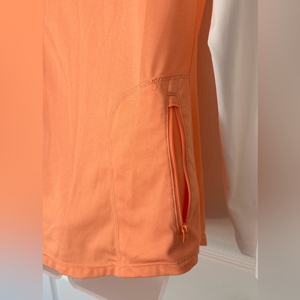 Patagonia Women’s Top Shirt Tropic Comfort
Crew in Lite Cusco Orange Small - Picture 3 of 13